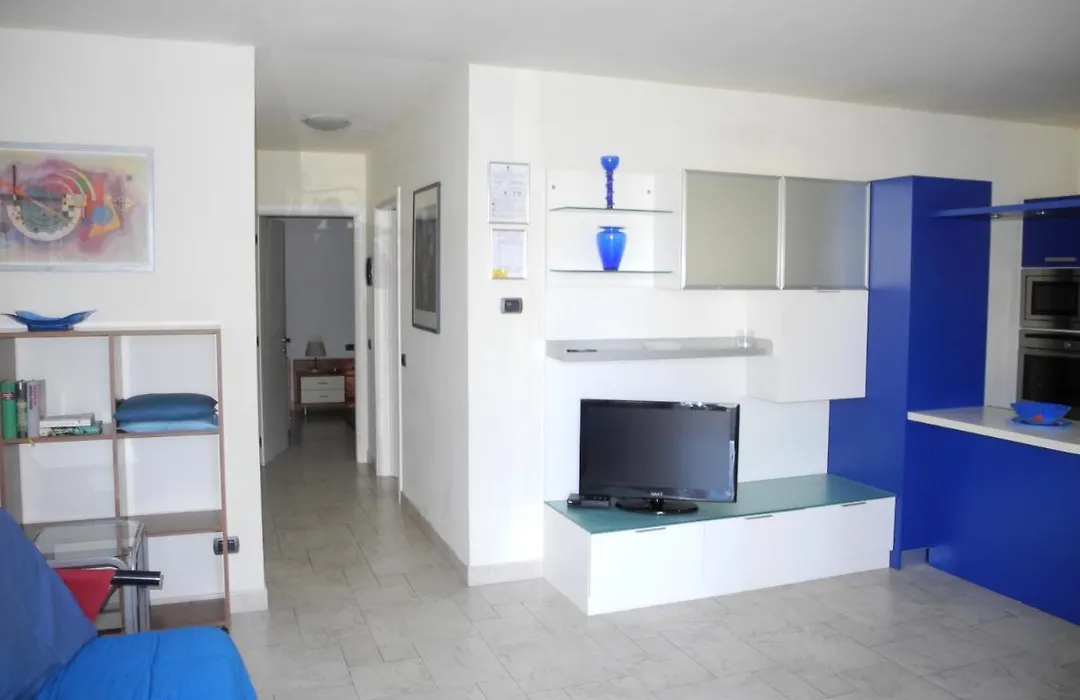 Residence " Le Palme " Appartamenti-1